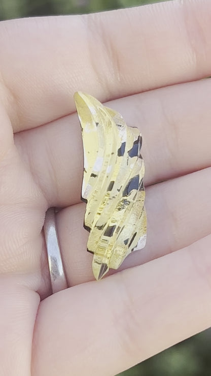 Gold Leaf Carving - 21.85cts